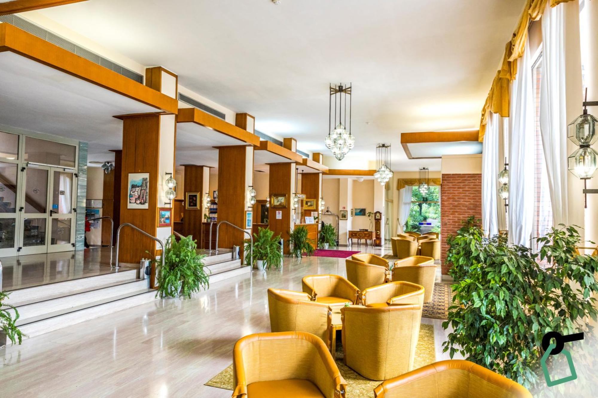 Hotiday Hotel Península Sorrentina Exterior foto